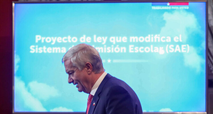 Kast anuncia reforma al SAE que devuelve a colegios la facultad de seleccionar estudiantes