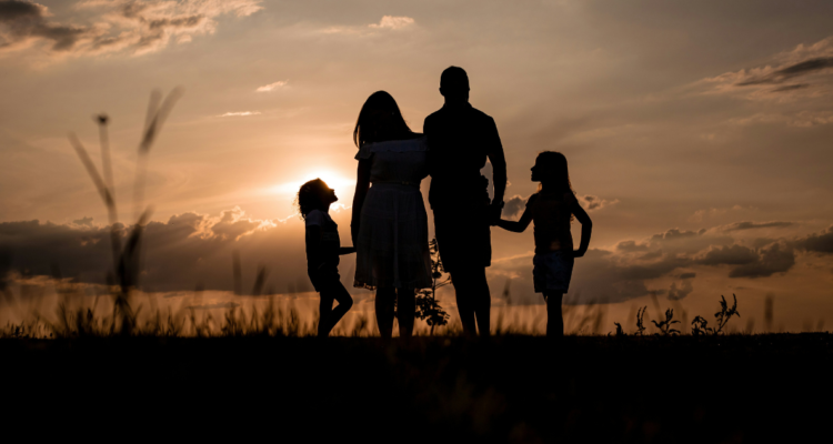 Familia