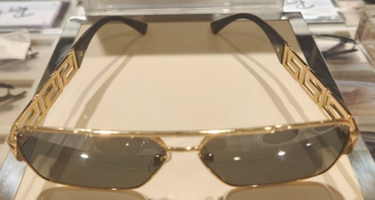 Uno de los lentes recuperados