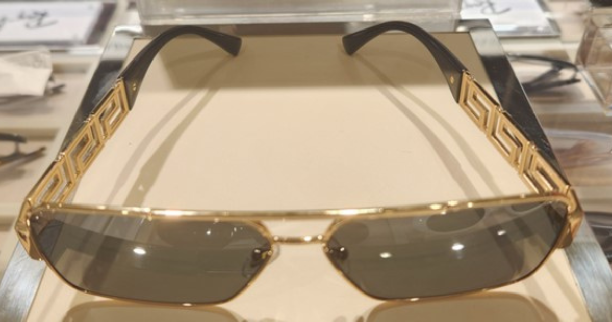 Uno de los lentes recuperados