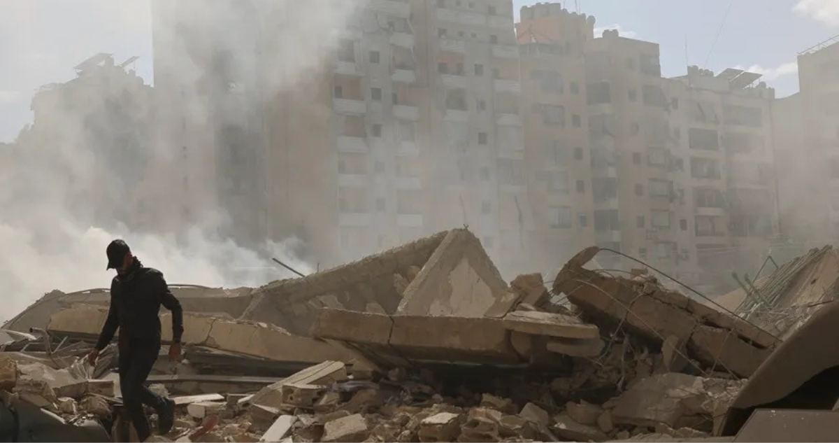 Imagen de contexto de un edificio destruido por un ataque de Israel en el Líbano