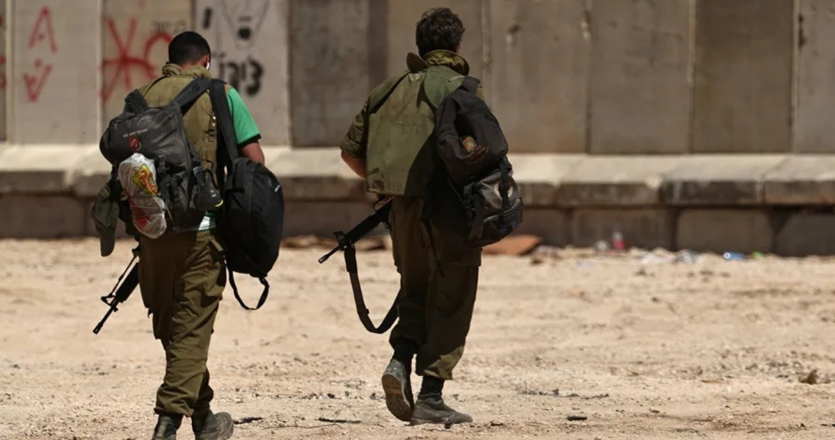 Soldados israelíes en una posición desconocida en el sur del Líbano