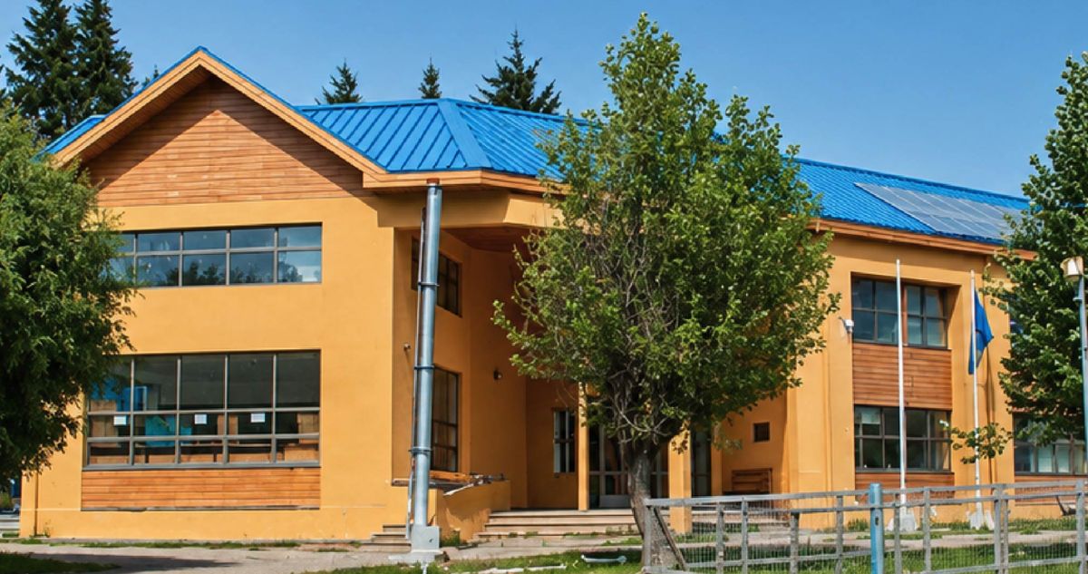 Contraloría detecta fallas y obras no autorizadas en ampliación de liceo de Coyhaique