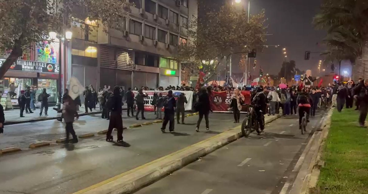Habilitan el tránsito en la Alameda tras desvíos por manifestación contra el Gobierno