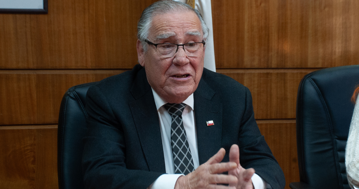 Ministro de Agricultura confirma reapertura de oficina de la cartera en Osorno