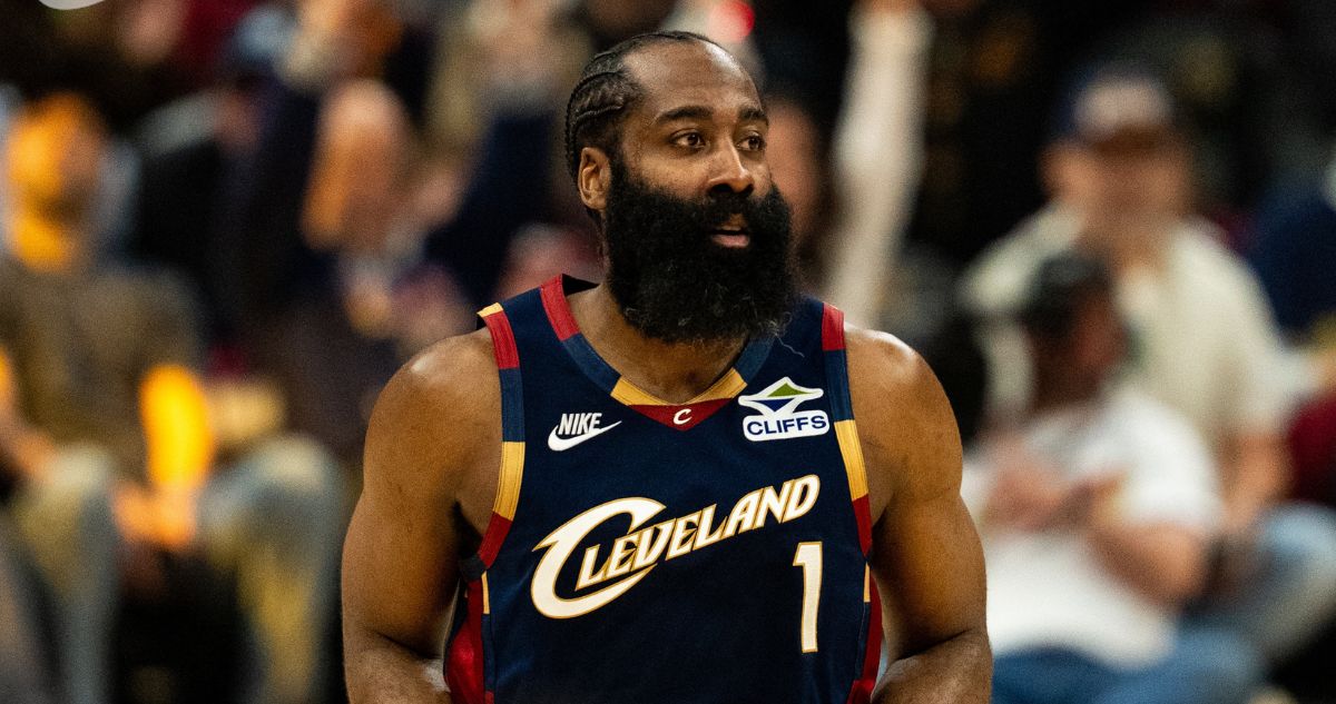 James Harden fue arrestado por porte de armas en EEUU.