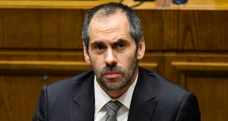 Con agradecimiento transversal: exministro Grau valora rechazo de la AC en su contra en el Senado