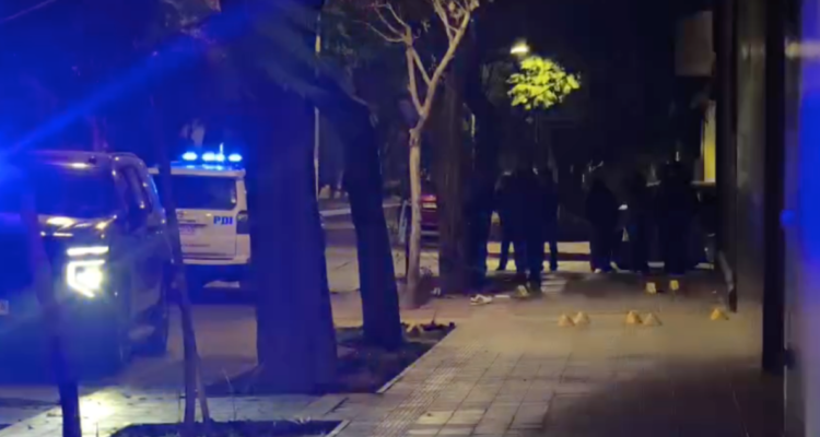 Funcionario PDI da muerte a tiros a delincuente que intentó asaltarlo en Santiago