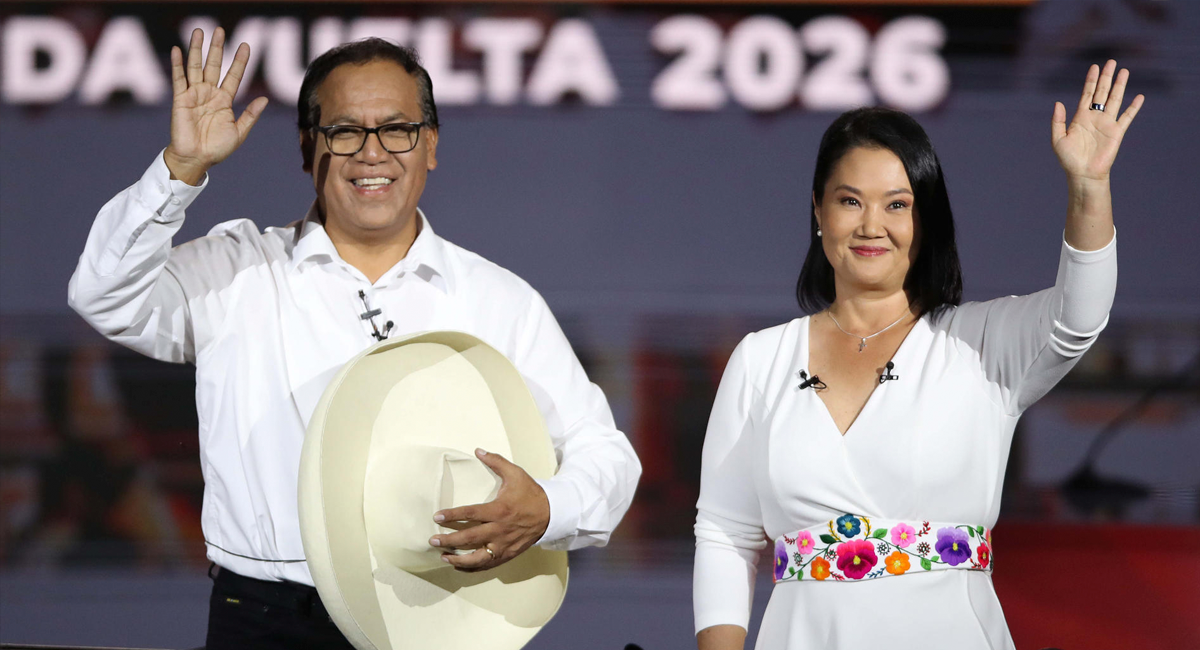 Los candidatos Roberto Sánchez y Keiko Fujimori