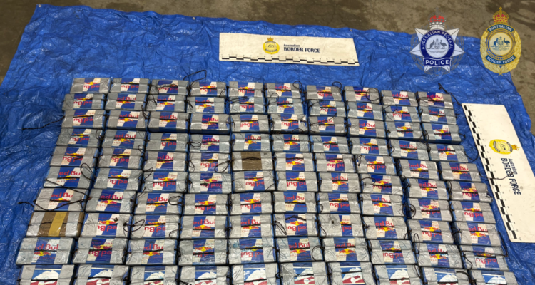 Policía australiana incauta 110 kg de cocaína ocultos en contenedor con frutos rojos desde Chile