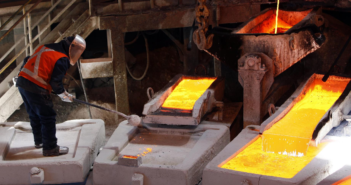 La minería de cobre continúa empujando los precios de productor que suben 2,8% en mayo según el INE