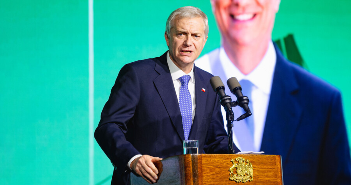 Pulso Ciudadano desaprobación a Kast se mantiene sobre 56% y delincuencia destaca como problema país