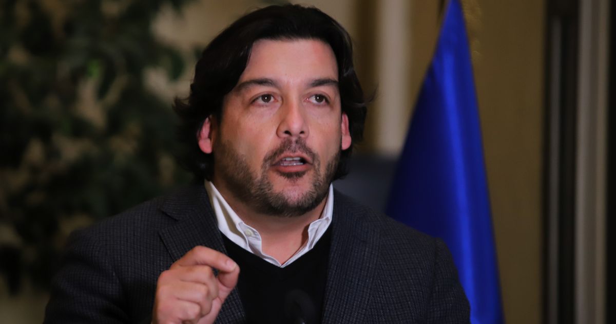 Leiva (PS) se distancia del FA por eventual AC contra Quiroz: “No se puede sustentar en una venganza”