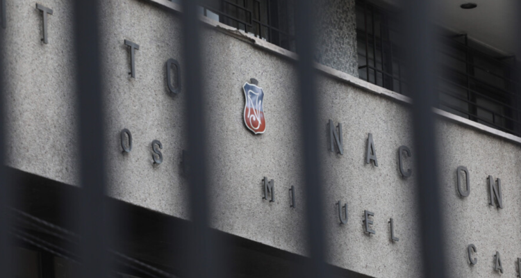 Revelan que amenazas en el Instituto Nacional fueron reiteradas y clases serán online desde el lunes