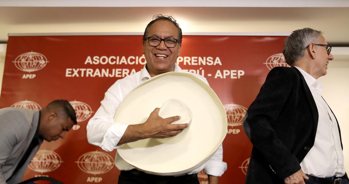 Abren juicio en Perú contra Roberto Sánchez, rival de Keiko Fujimori en las presidenciales