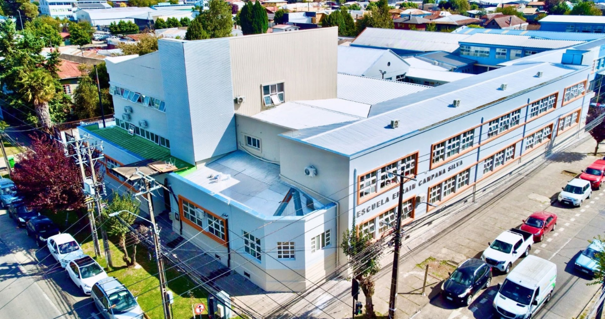 Detienen a profesor por presunta agresión contra alumna de enseñanza básica en Osorno