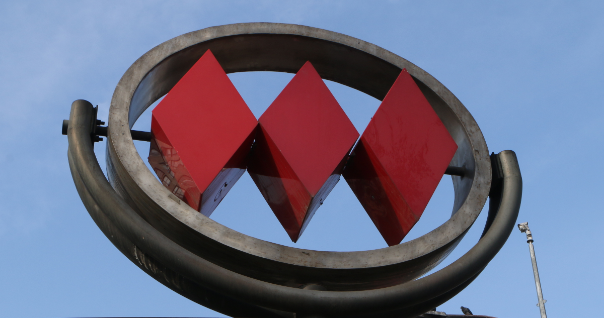 Servicio en Línea 2 del Metro se normaliza tras cierre de cuatro estaciones por persona en la vía