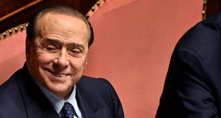 El fallecido primer ministro Silvio Berlusconi en octubre de 2022