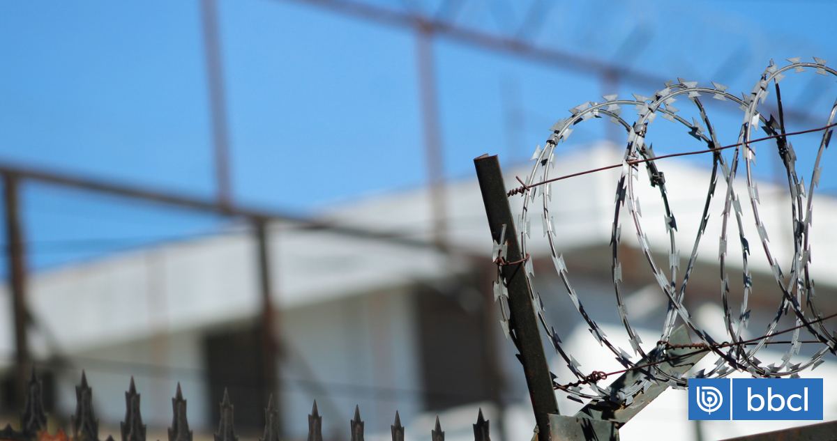 Justicia mantiene prisión preventiva a 2 acusadas como parte