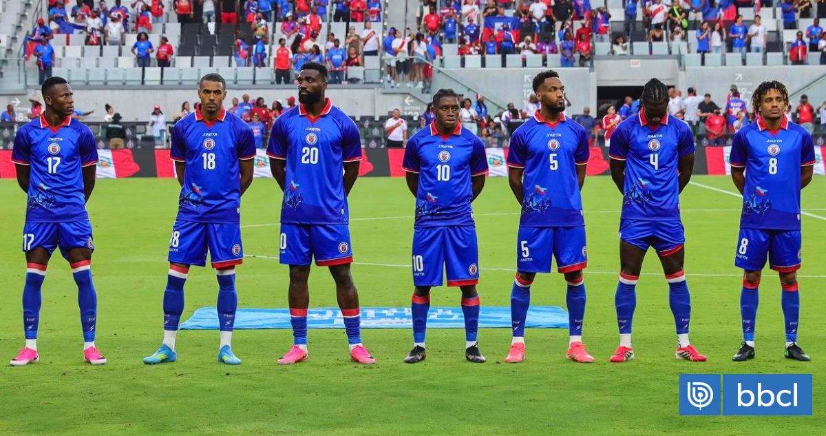 FOTOS | FIFA obliga a Haití a cambiar su camiseta para Mundi