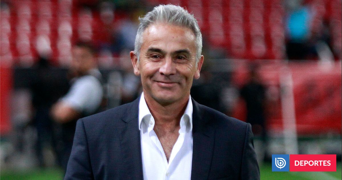Juvenal Olmos asume como gerente deportivo en Lautaro de Buin