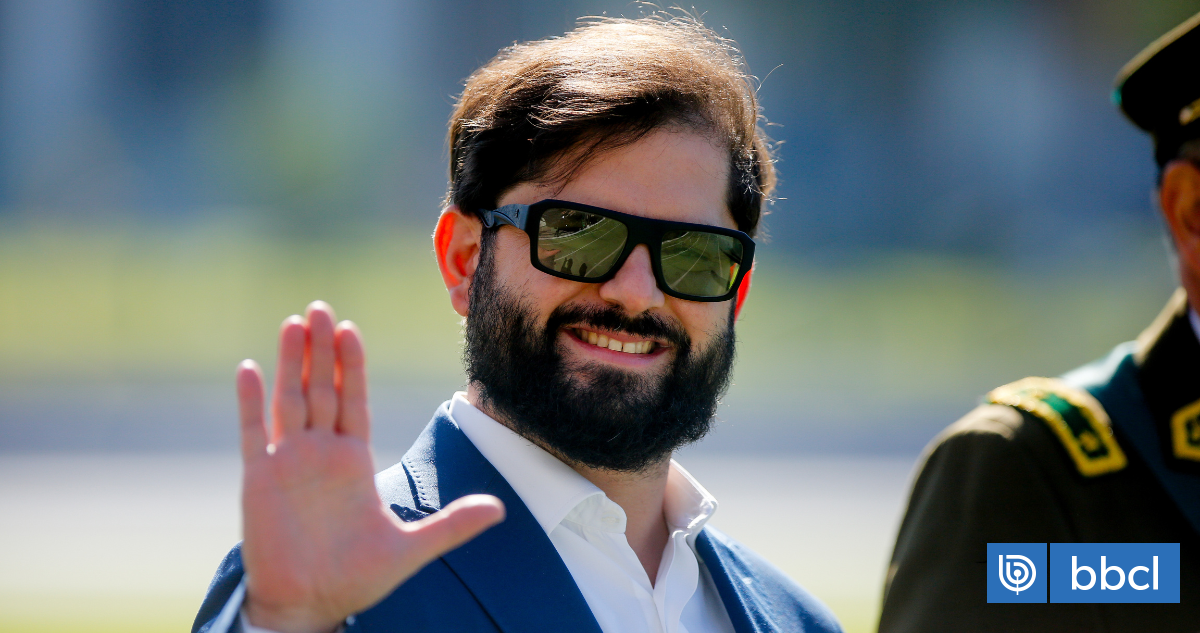 Reaparición de Gabriel Boric divide al mundo político y reac