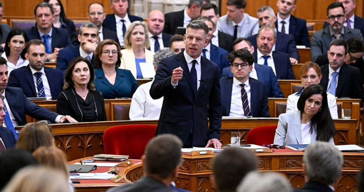 Diputados de Hungría bajan sus sueldos