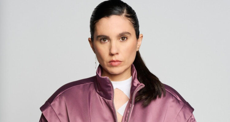 “Tengo una carpeta con todos mis memes”: Javiera Mena explica el momento más feliz de su carrera