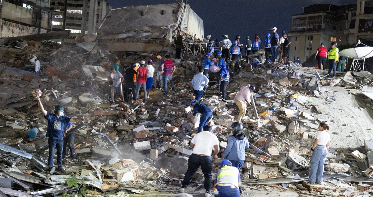164 muertos y casi 1.000 heridos dejan hasta el momento los dos terremotos en Venezuela