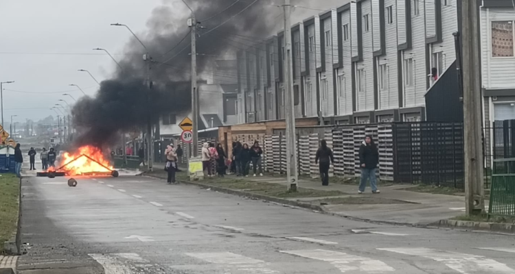 Tras expulsión vecinal en Alerce Norte: Seremi llama a aplicar la Ley de Copropiedad