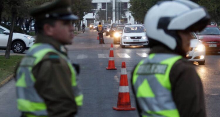 Tres detenidos dejó operativo de Carabineros y SENDA en Valdivia