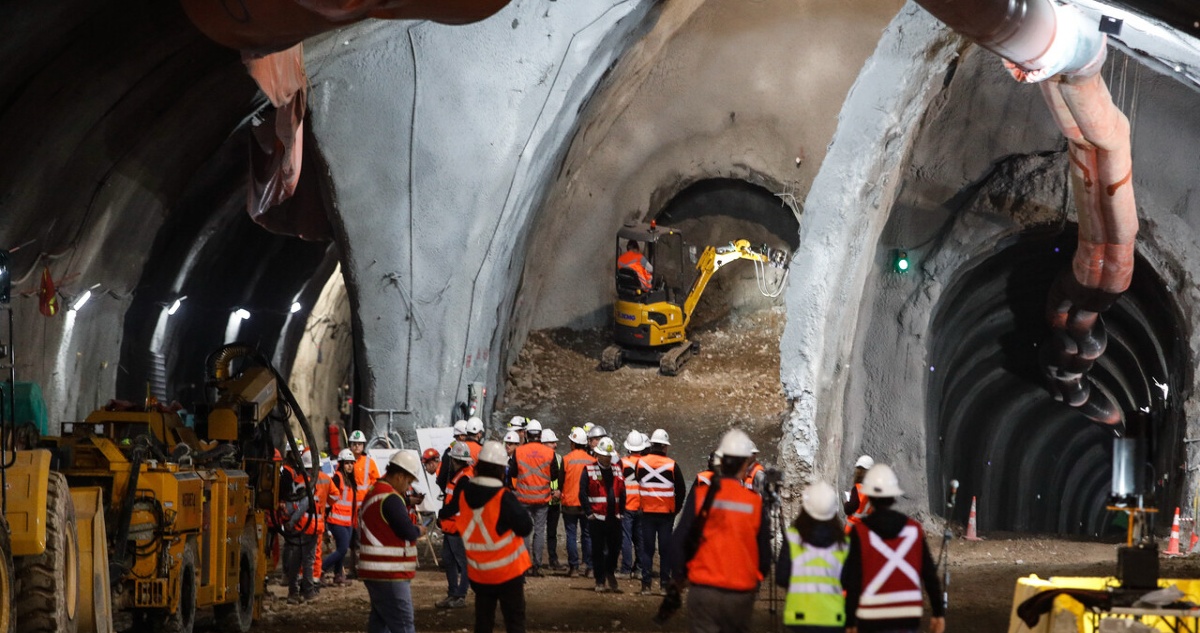 Tribunal Ambiental rechaza reclamaciones ciudadanas contra AVO II y da espaldarazo al proyecto