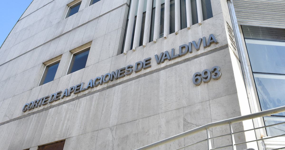 Valdivia: dejan fuera a Seremi de Seguridad de investigación por comercio ilegal de productos del mar
