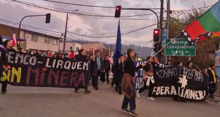 “Van a destruir todo”: Vecinos de Penco se manifestaron en contra del proyecto minero Tierras Raras