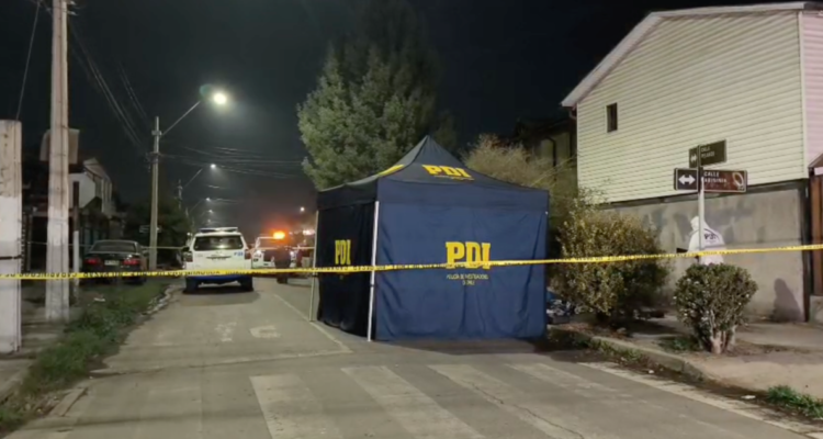Asesinan a venezolana adulta mayor en Maipú: hay un detenido que fue entregado por su madre