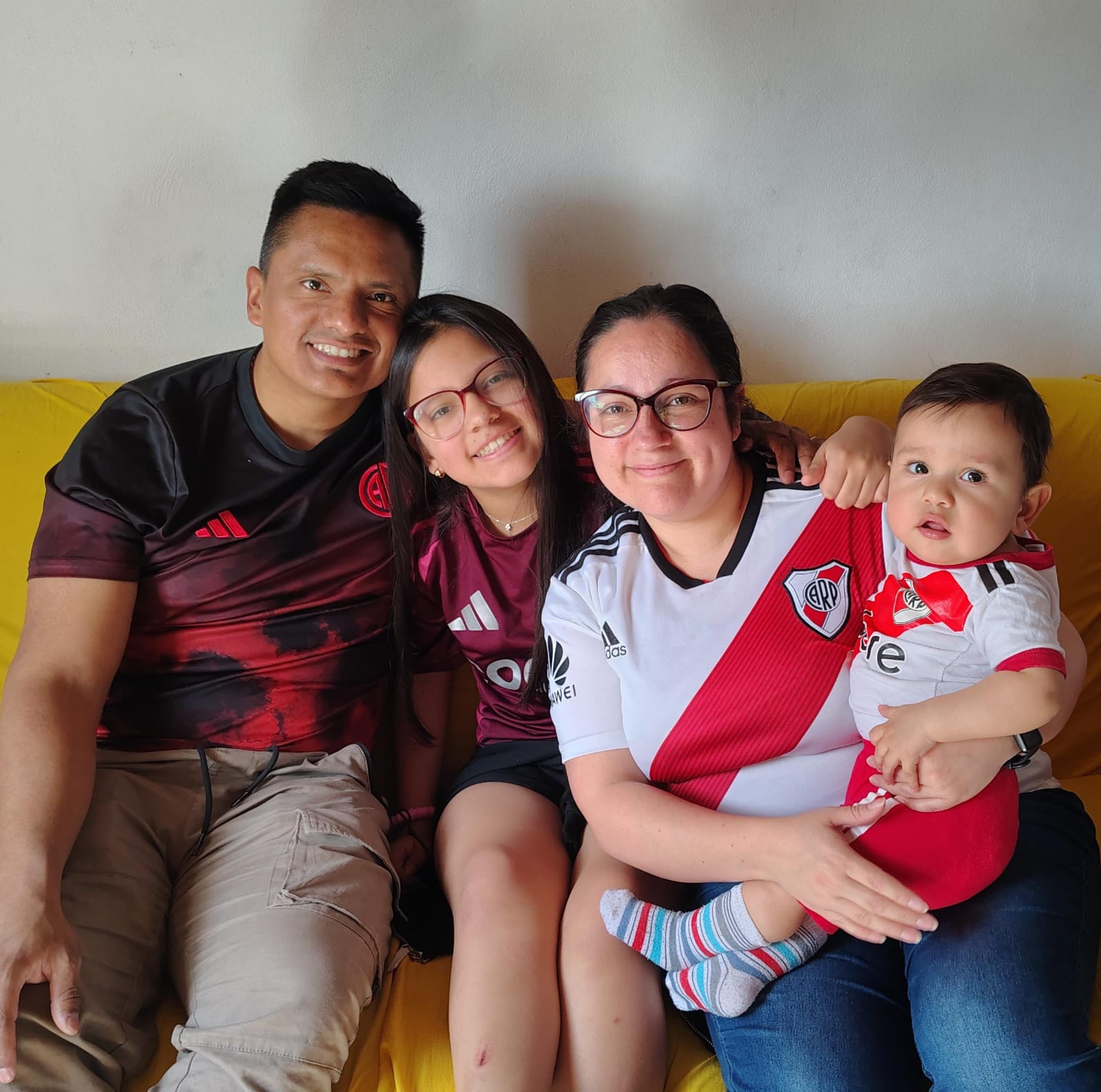 Devi y su familia