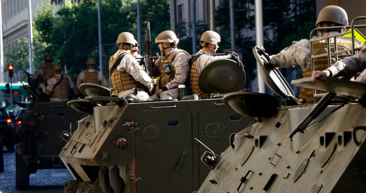Cadem: Aprobación de Kast cae a 38% y 69% cree que militares en calles subiría sensación de seguridad