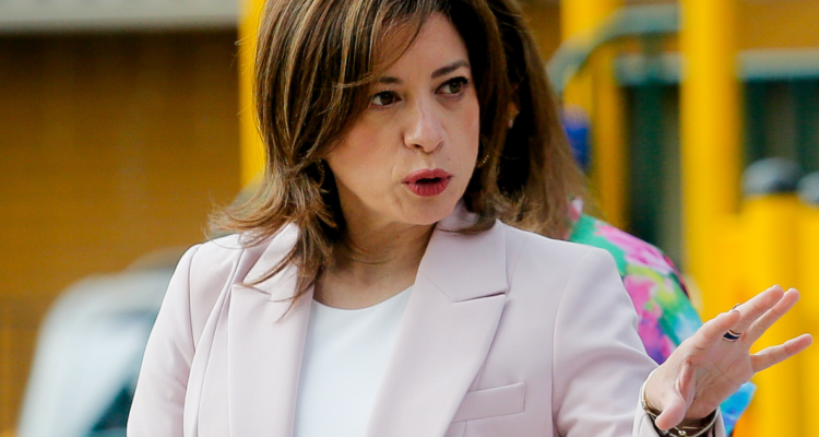 Alcaldesa de Quilicura niega “persecución laboral” tras condena por despido ligado a razones políticas