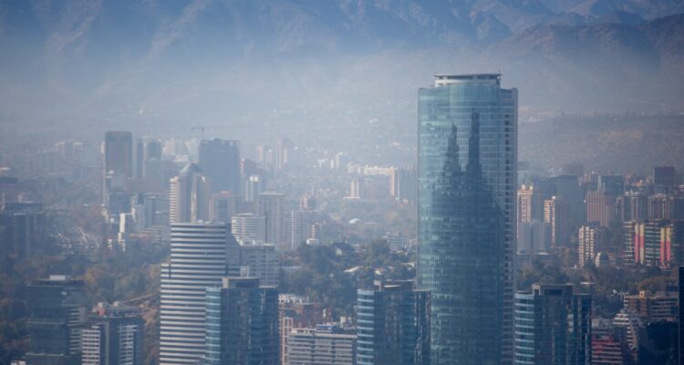 No mejora la calidad del aire: vuelven a decretar Alerta Ambiental en la RM