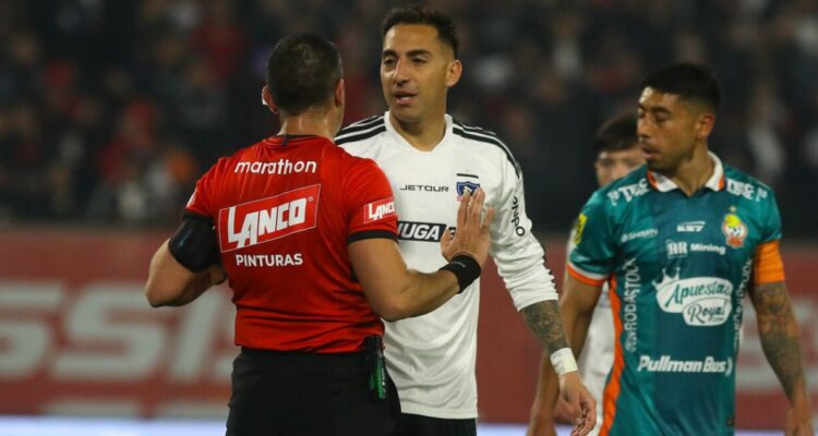 Castigo a Javier Correa fue reducido por la ANFP.