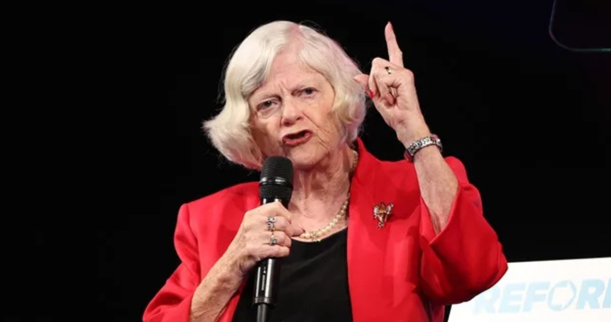 Imagen de archivo de la exdiputada Ann Widdecombe