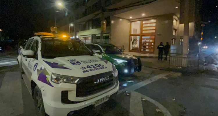 Carabineros investiga asesinato en Estación Central: podría ser un homicidio o un parricidio
