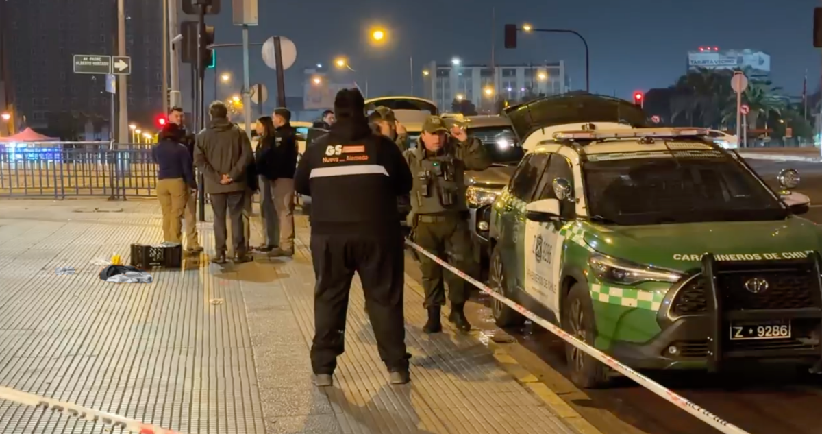 Nuevo asesinato en Estación Central: hombre muere apuñalado tras discusión en la Alameda