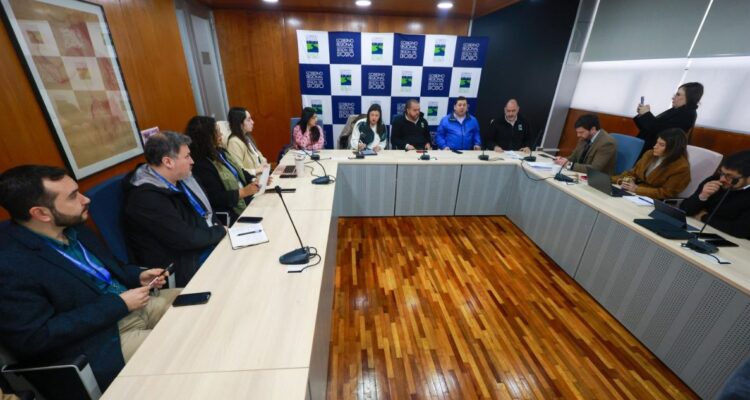 Autoridades locales conforman mesa de trabajo para reconstrucción de Mercado Central de Concepción