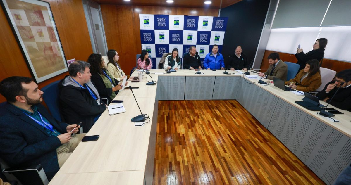 Autoridades locales conforman mesa de trabajo para reconstrucción de Mercado Central de Concepción