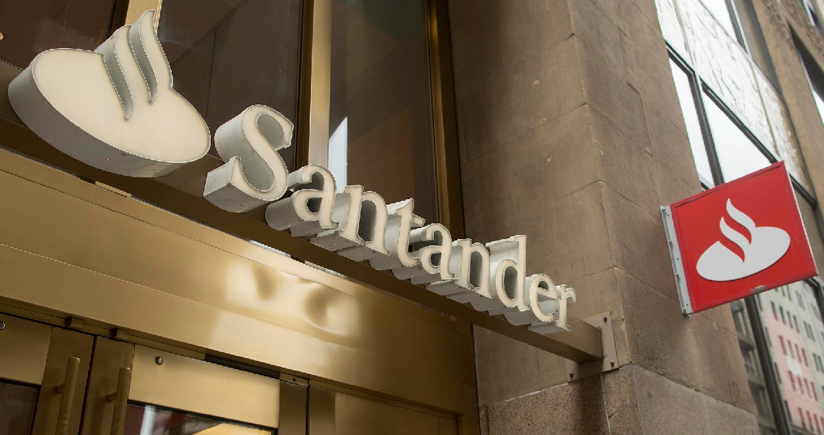 Banco Santander España ofrece prejubilaciones voluntarias a sus trabajadores desde 55 años de edad