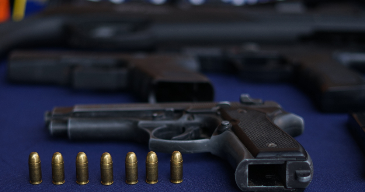 Desbaratan mayor banda criminal dedicada al tráfico de armas en el país: hay más de 40 detenidos