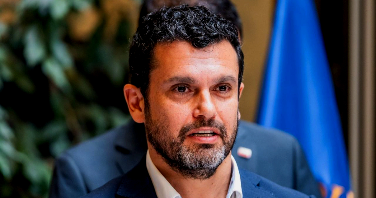 Bassa no cierra puerta a la AC contra Steinert: “Se estaría verificando un ilícito de abuso de poder”