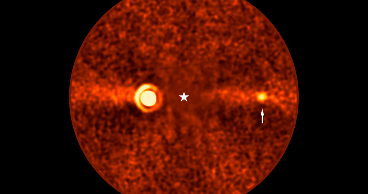 Foto del objeto descubierto en la estrella Beta Pictoris