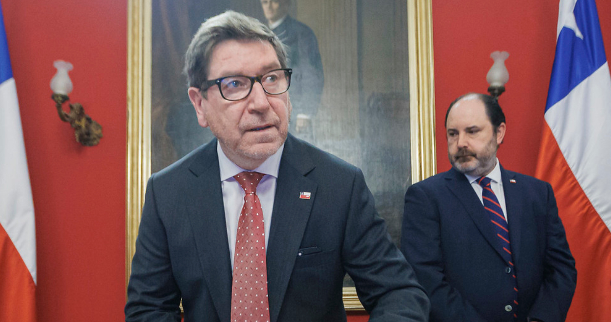 Biministro Mas dice que medidas de adaptabilidad laboral tienen tope de “45 horas” semanales